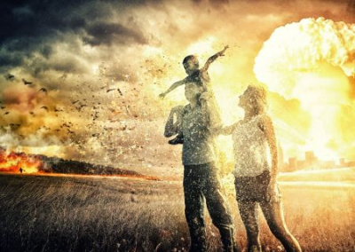 Эксперт: люди боятся термоядерного уничтожения человечества из-за противостояния между Западом, Россией и Китаем