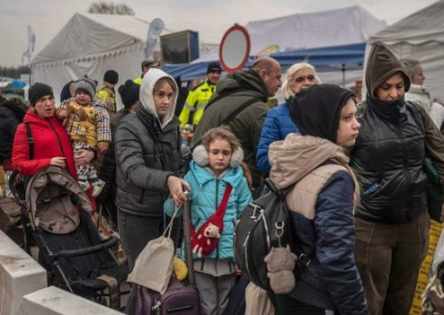 Румыны выгоняют украинских беженцев, потому что государство им не платит