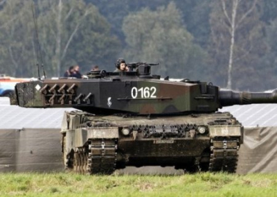 Bloomberg: ФРГ объявит решение о поставке Украине Leopard на следующей неделе