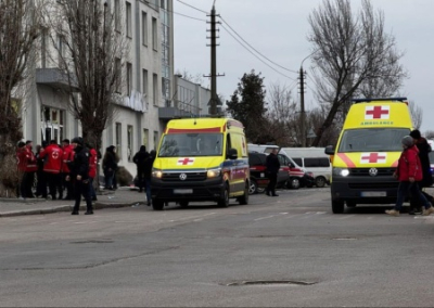 В центре Николаева женщина взорвала себя и группу военных