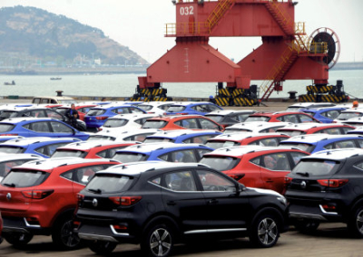 Китай увеличил поставки автотранспорта в Россию. Но продажи автомобилей в РФ упали на 59 процентов