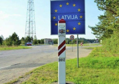 Латвия закрыла на границе с Россией два контрольно-пропускных пункта