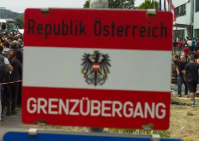 В Австрии начались проверки выплат украинским беженцам. Британия не пускает украинских детей