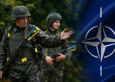 Военнослужащие увольняются из ВСУ, а в НАТО открещиваются от Украины