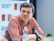 В Воронеже за антивоенную позицию требуют уволить худрука Камерного театра Михаила Бычкова