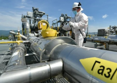 Еврокомиссия намерена запретить новые контракты на закупку российского газа уже в том году