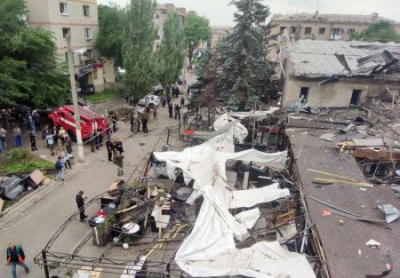 На кафе в Краматорске, где собирались иностранцы, ракетный удар навела волонтёр, но СБУ увидела корректировщика в местном рабочем